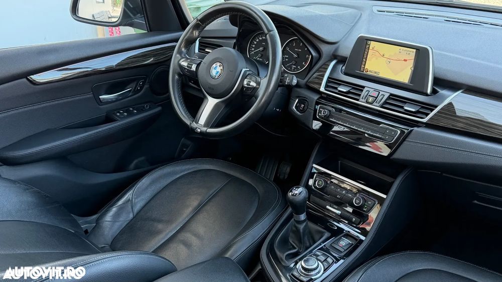 BMW Seria 2 216d Luxury Line - 7