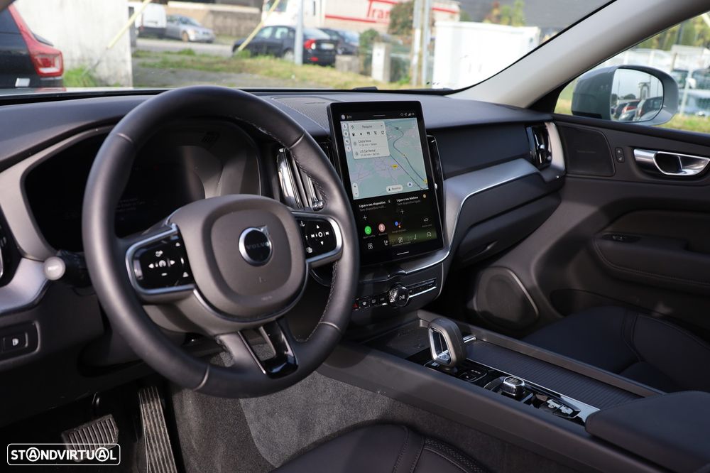 Volvo XC 60 2.0 T6 PHEV Core AWD - 14