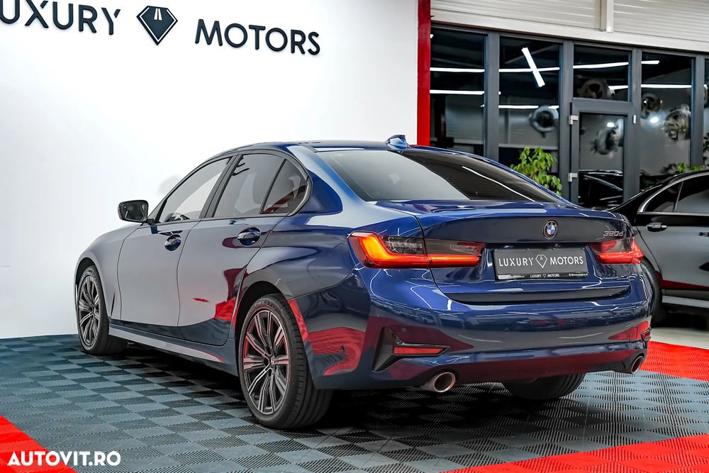 BMW Seria 3 320d Aut. Sport Line - 7