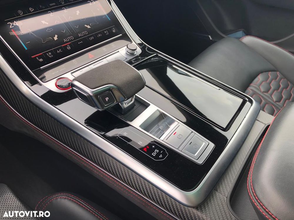 Audi RS Q8 - 14