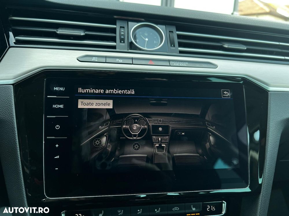 Volkswagen Passat - 33
