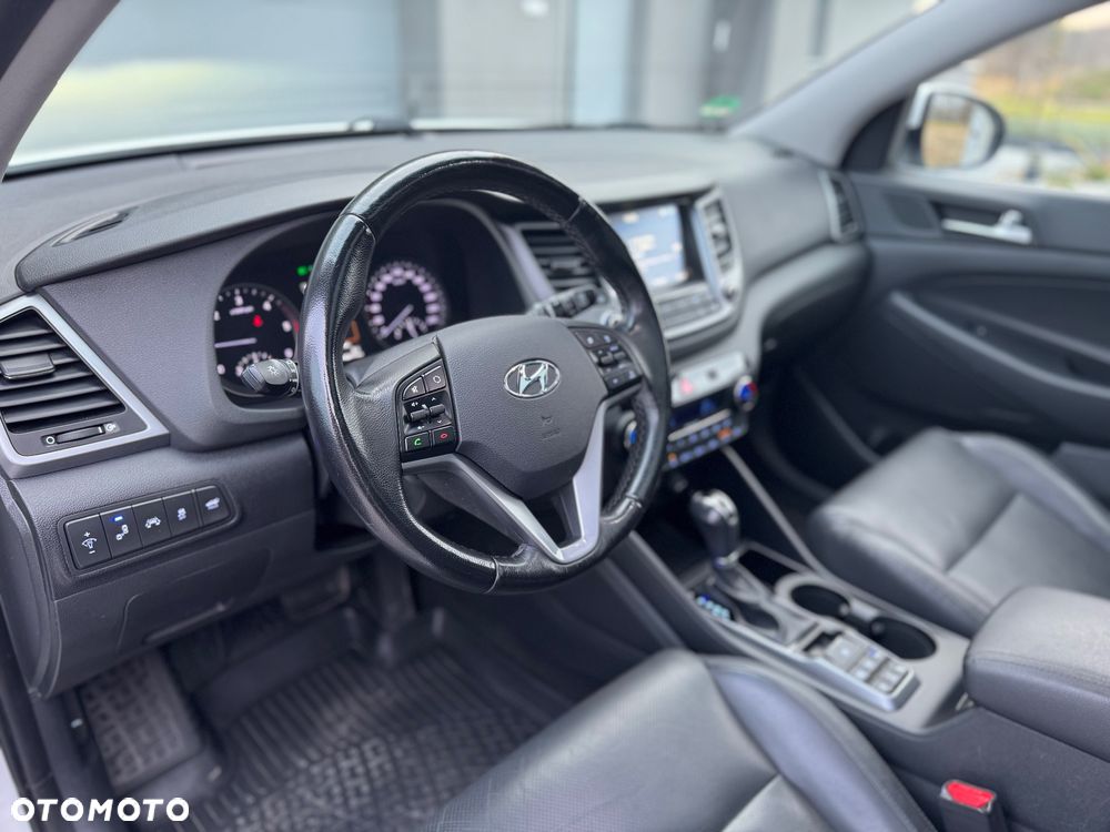 Hyundai Tucson 2.0 CRDI Premium 4WD - 18