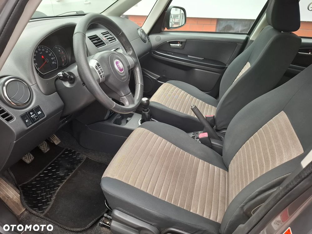 Fiat Sedici 1.6 16V 4x4 Luxury - 17
