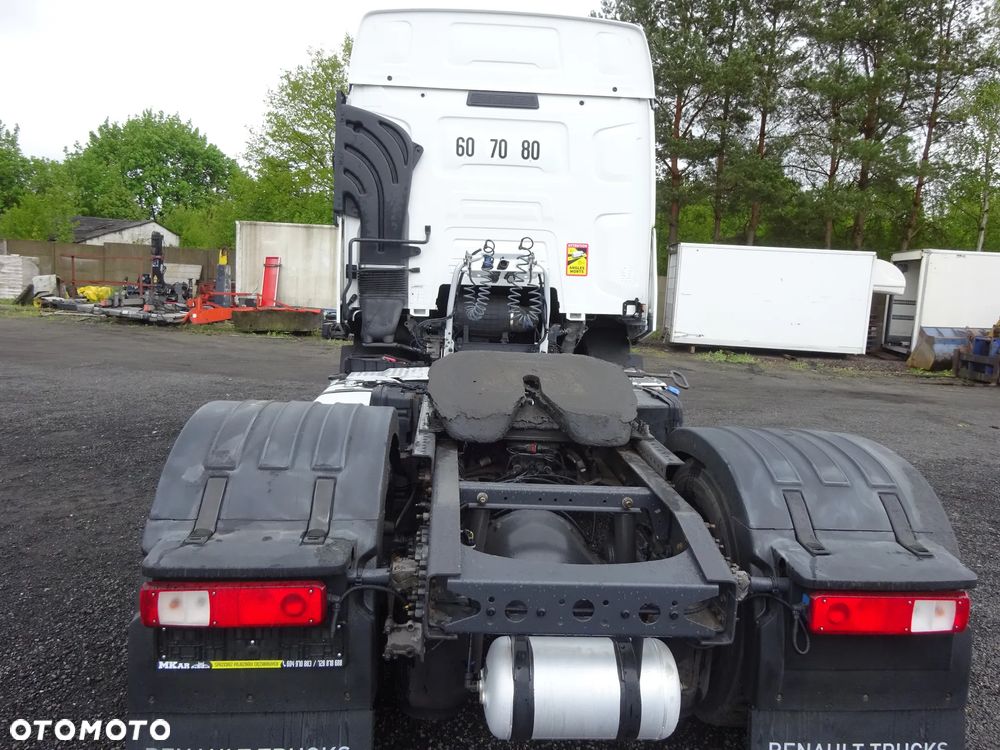 Renault GAMA T 430 ADR - 8