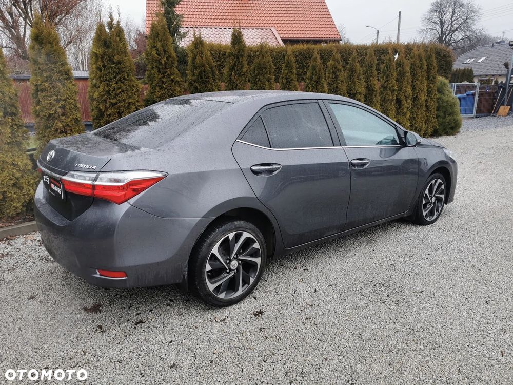 Toyota Corolla 1.6 Executive MS - 8