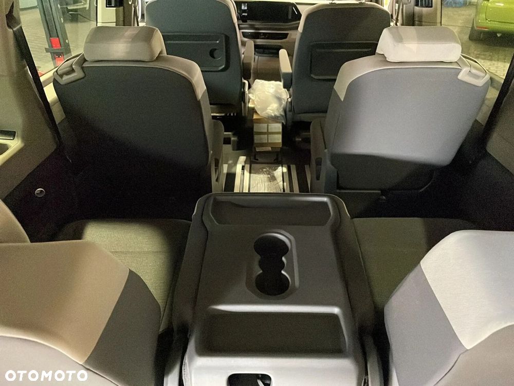 Volkswagen Multivan 2.0 TDI L2 Family DSG - 18