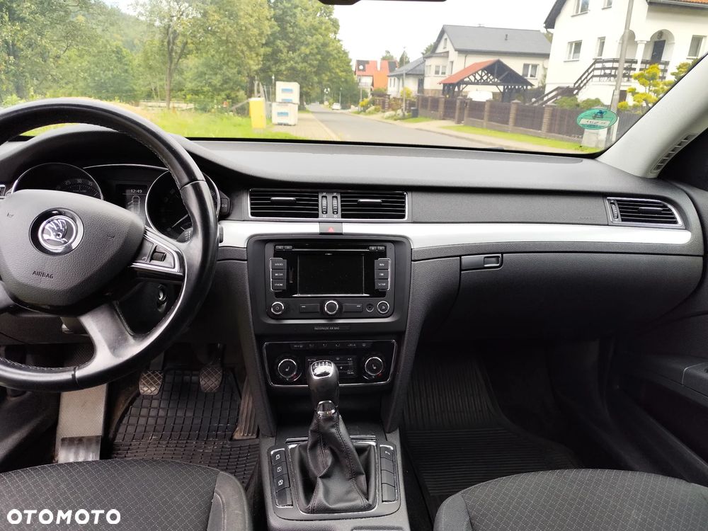 Skoda Superb 2.0 TDI Ambition - 3