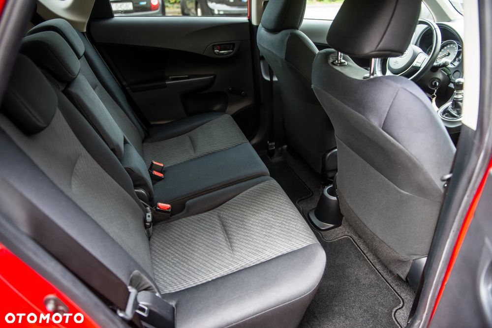 Toyota Verso S 1.33 VVT-i Comfort - 22