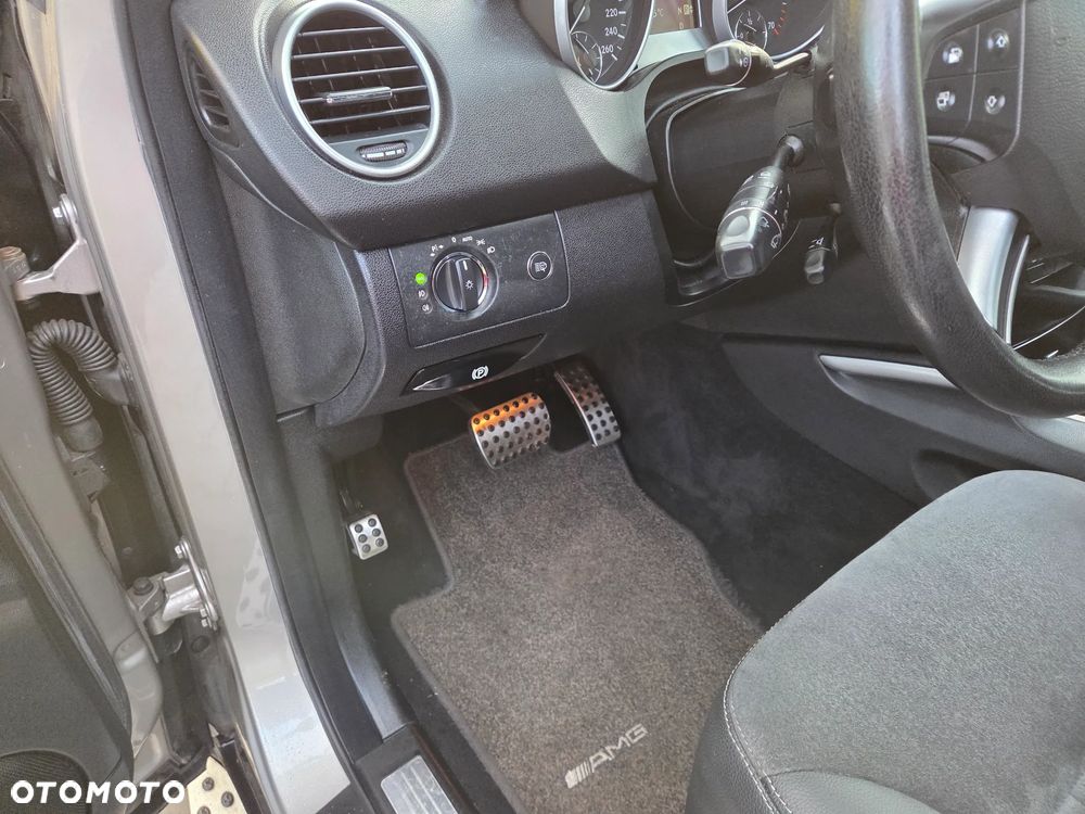 Mercedes-Benz ML - 28