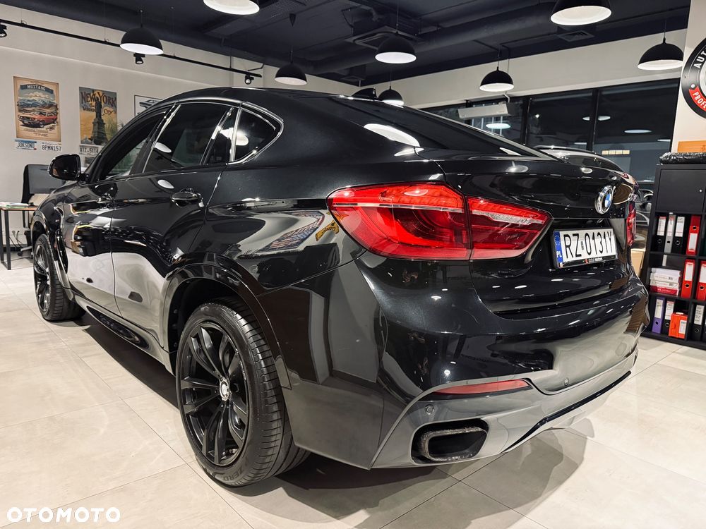 BMW X6M - 6