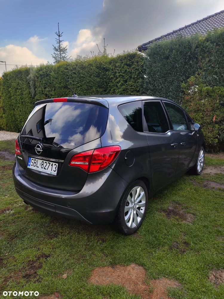 Opel Meriva - 10