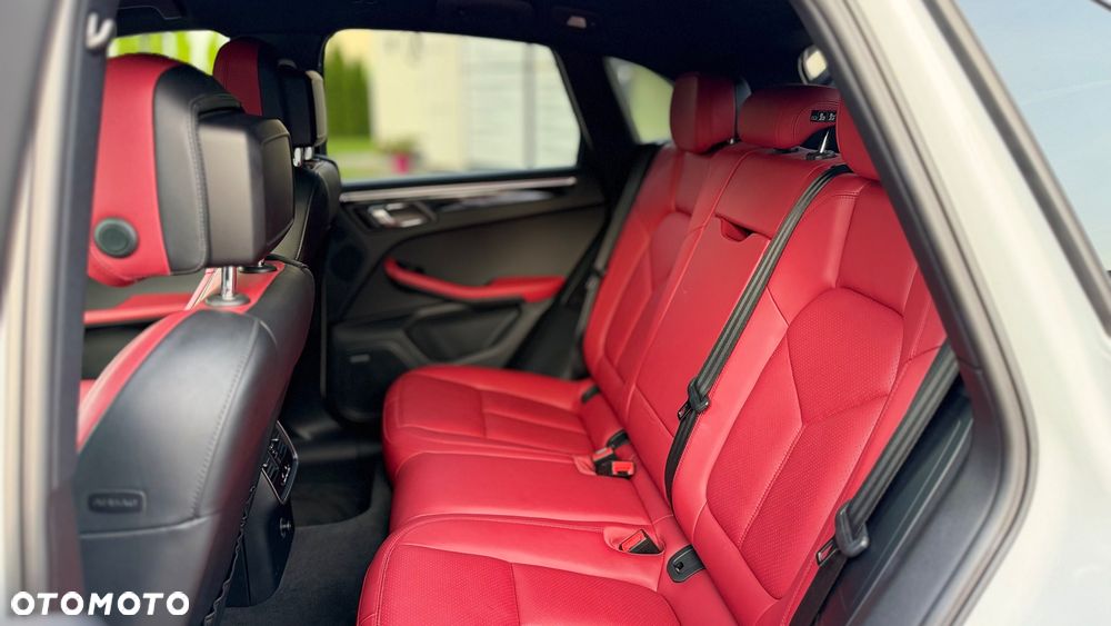 Porsche Macan S - 15
