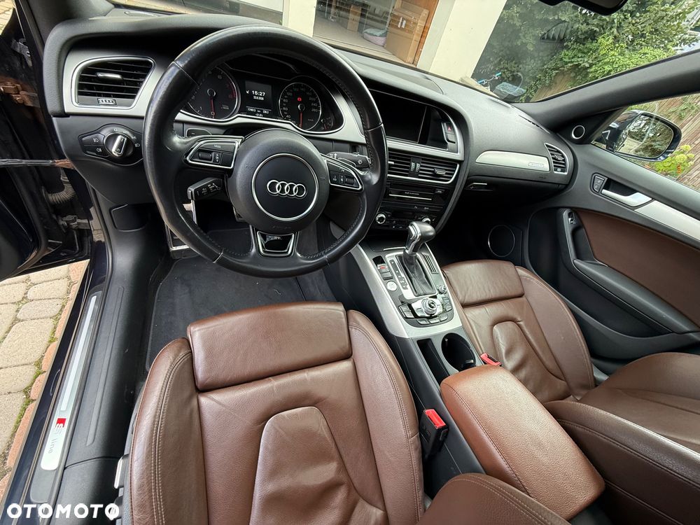 Audi A4 Limousine - 30