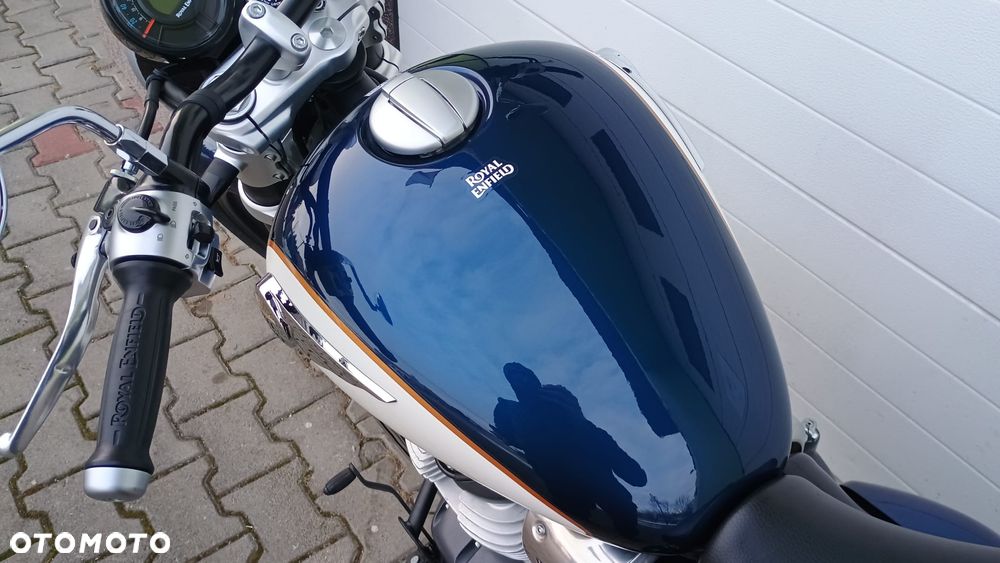 Royal Enfield Super Meteor - 10