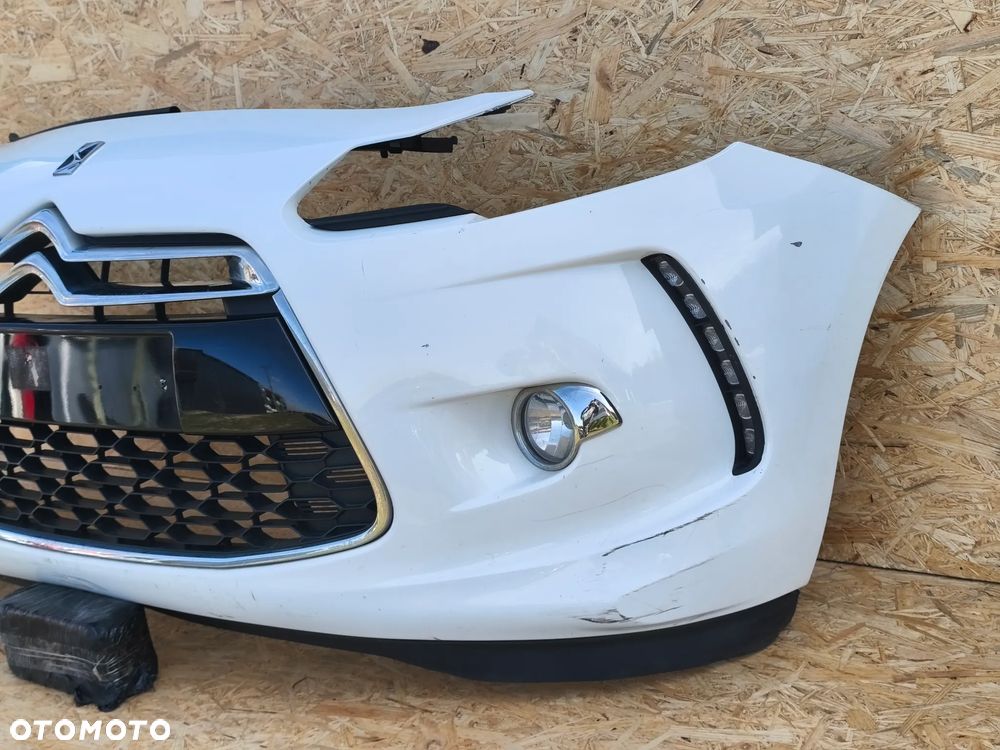 Citroen DS3 10-16r zderzak przód przedni LED - 5