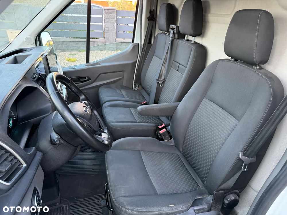 Ford TRANSIT E-TRANSIT - 13