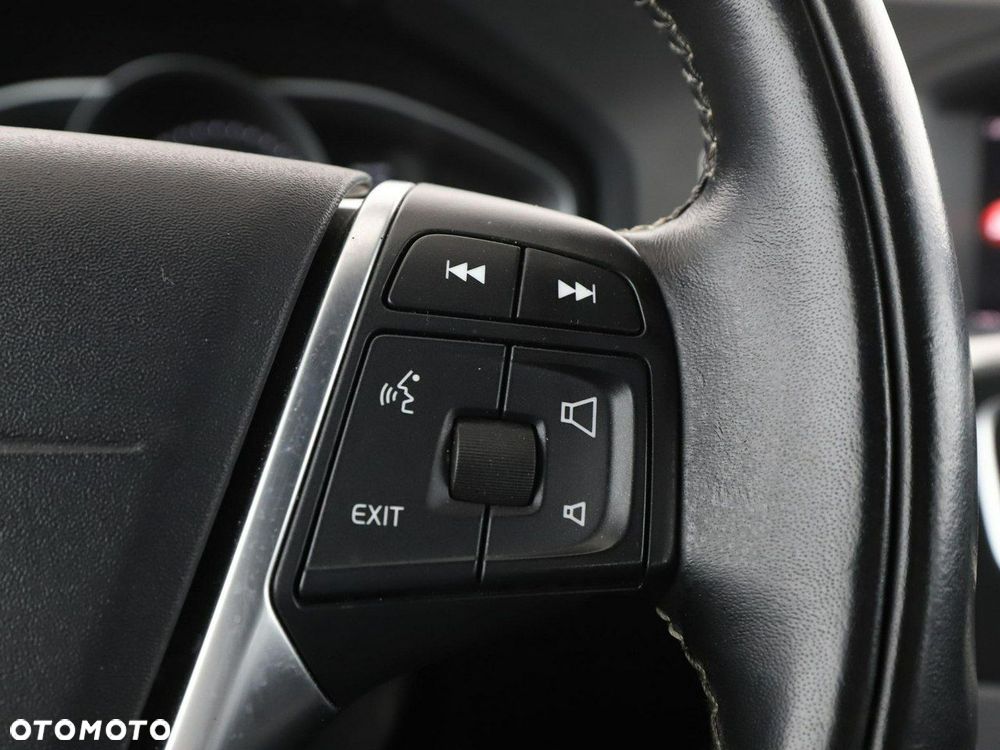 Volvo V60 D2 Linje Svart - 30