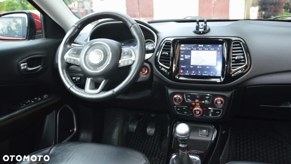 Jeep Compass - 17