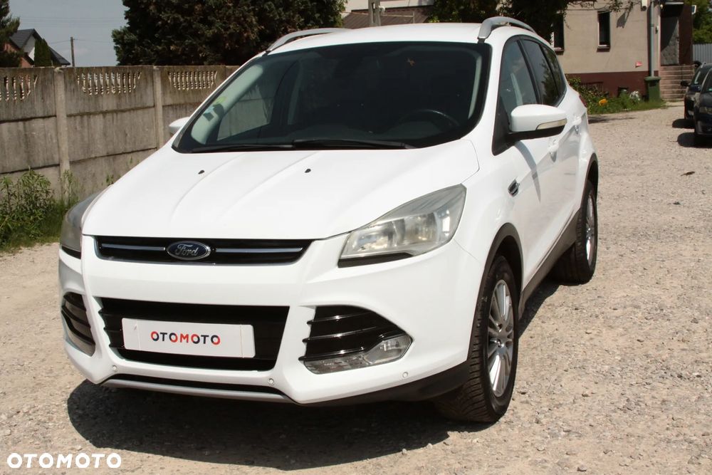 Ford Kuga 2.0 TDCi 2x4 Titanium - 5