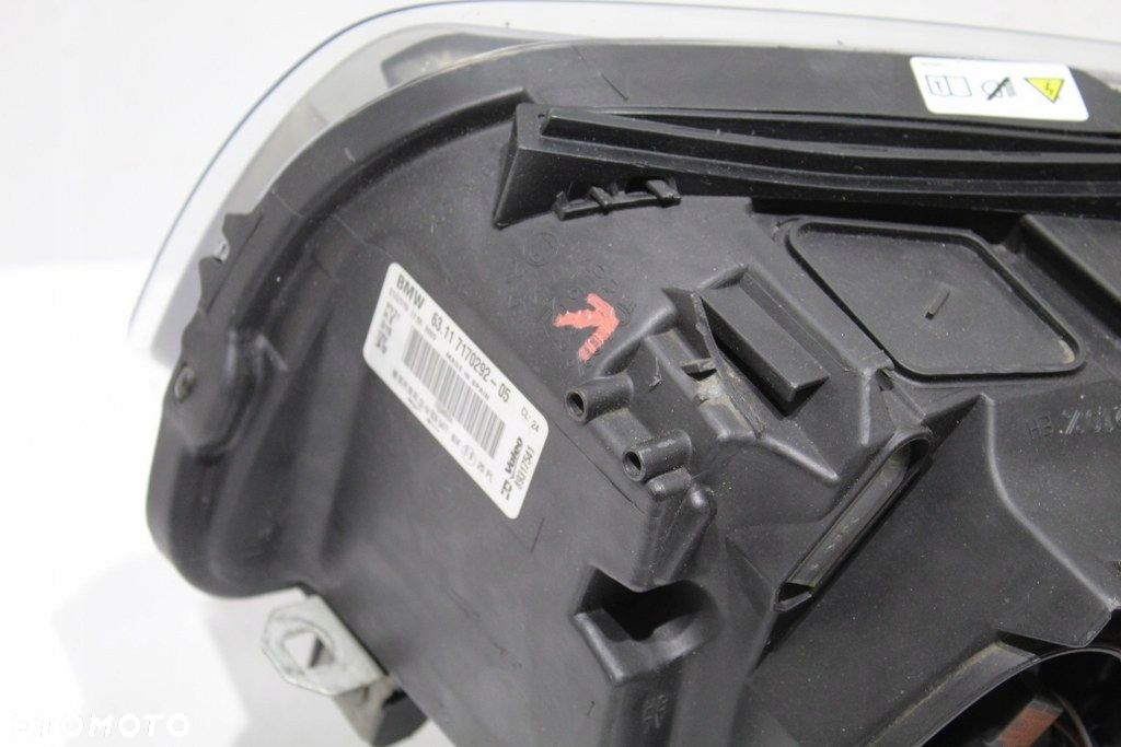 BMW 1 E81 E87 Xenon Lift Prawy Brak Uszka Lampa Przód Europa - 4