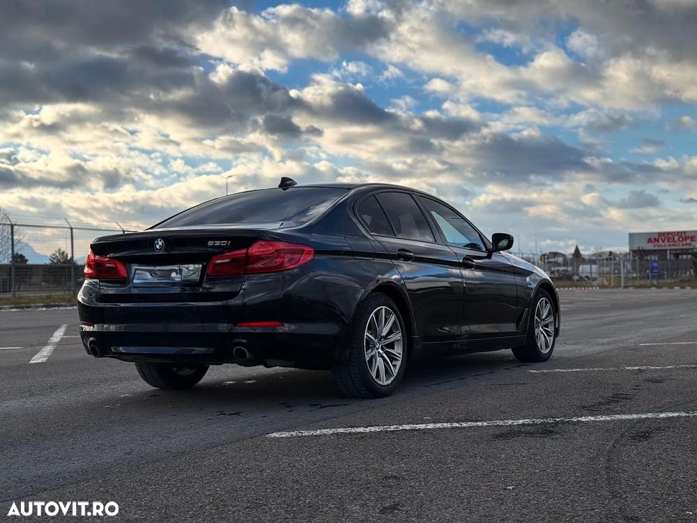 BMW Seria 5 530i AT - 3