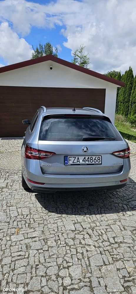 Skoda Superb 1.5 TSI ACT Ambition - 5
