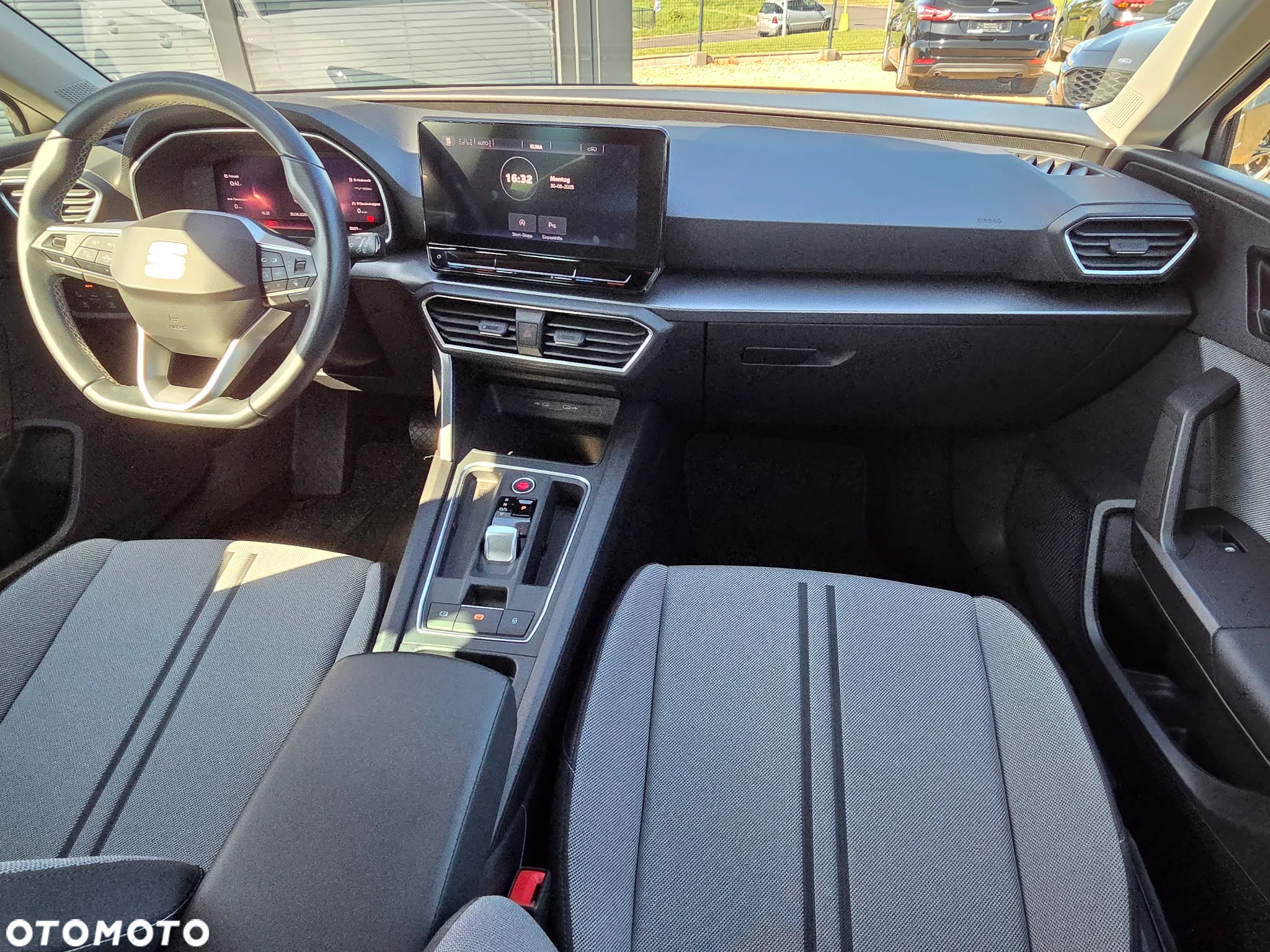 Seat Leon 2.0 TDI Style DSG - 26