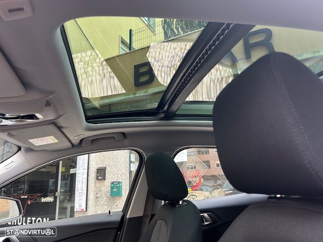 BMW 116 d Aut. Advantage - 21