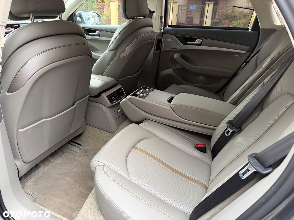 Audi A8 - 22