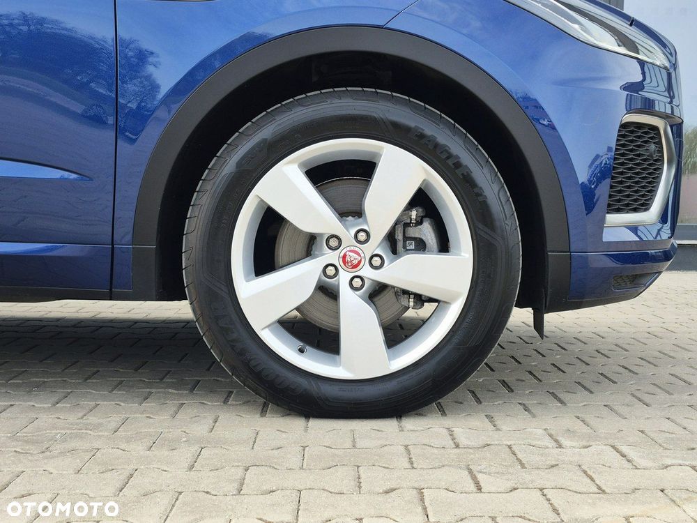 Jaguar E-Pace - 10