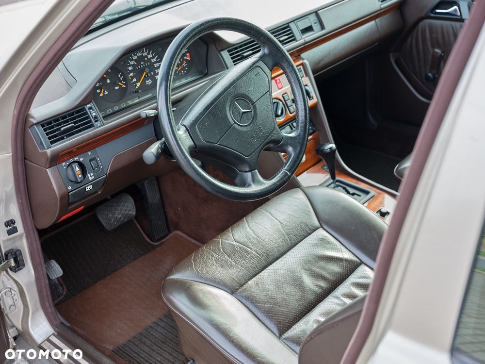 Mercedes-Benz W124 (1984-1993) - 7