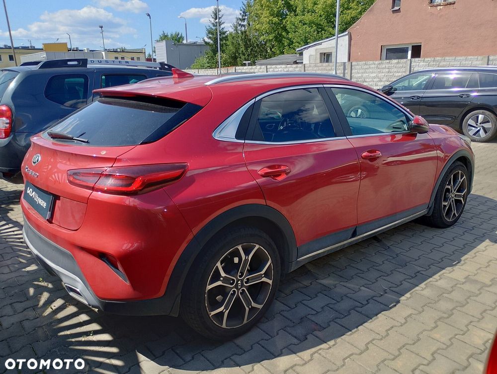 Kia XCeed 1.6 T-GDI L Business Line DCT - 3