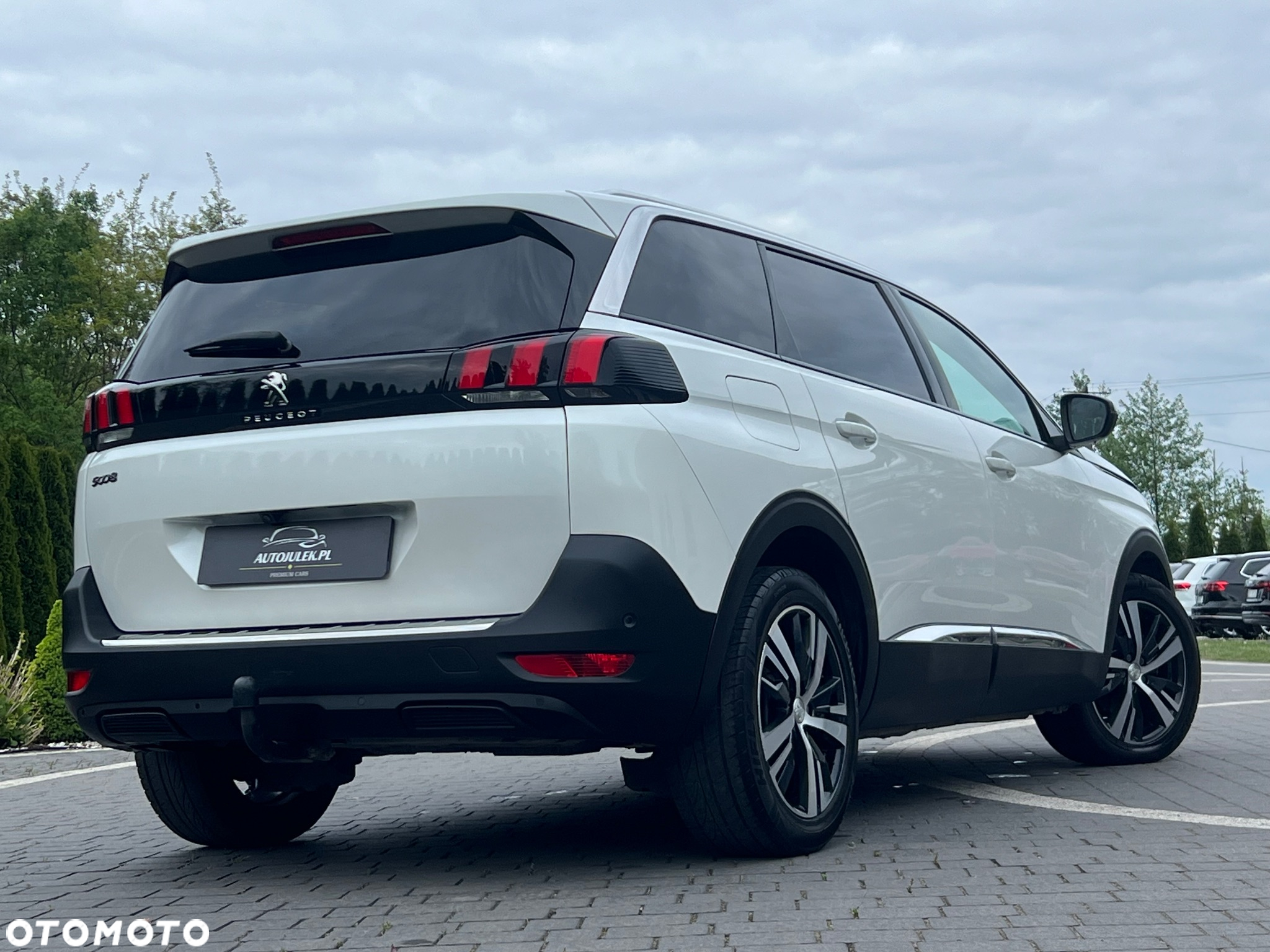 Peugeot 5008 1.5 BlueHDi Allure S&S EAT8 - 11