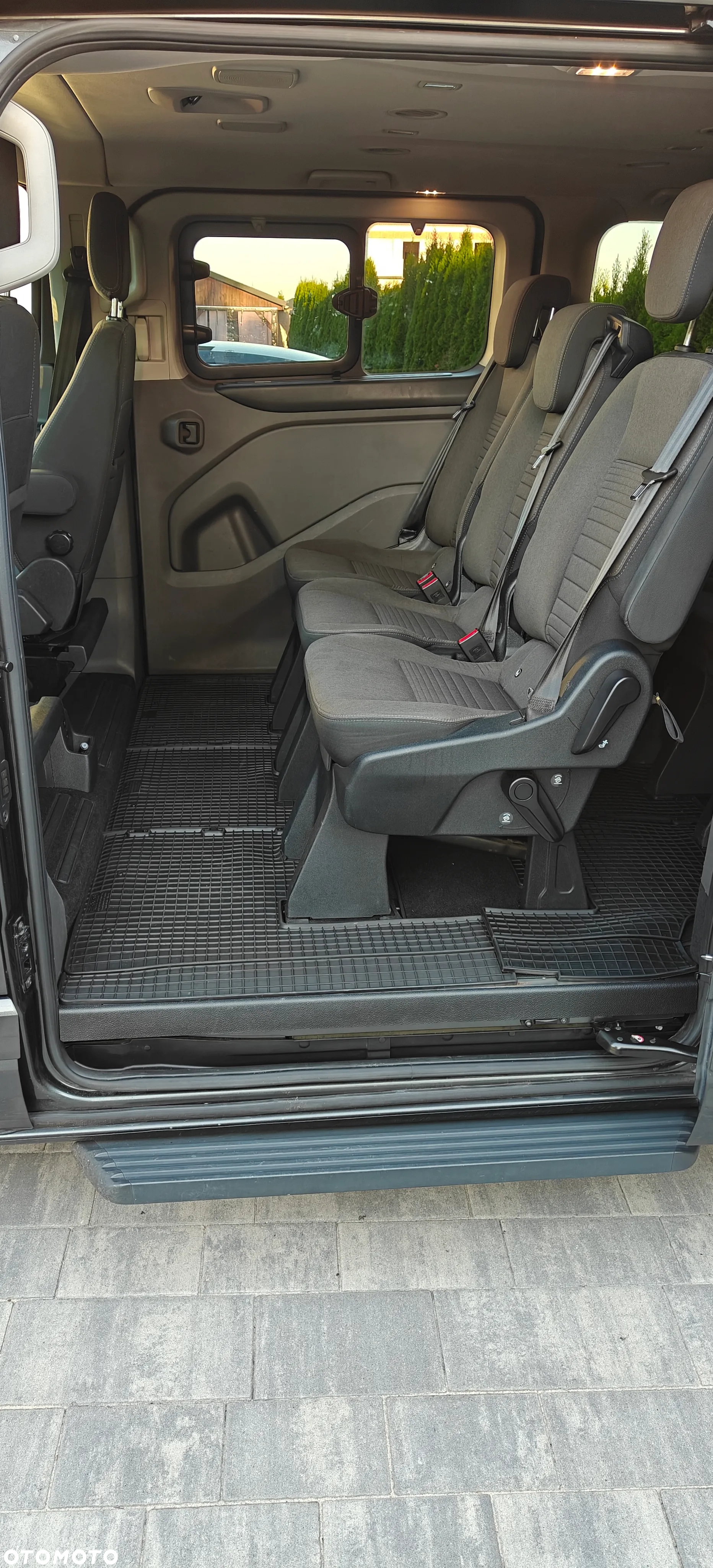 Ford Tourneo Custom 2.0 TDCi L2 Titanium SelectShift - 8