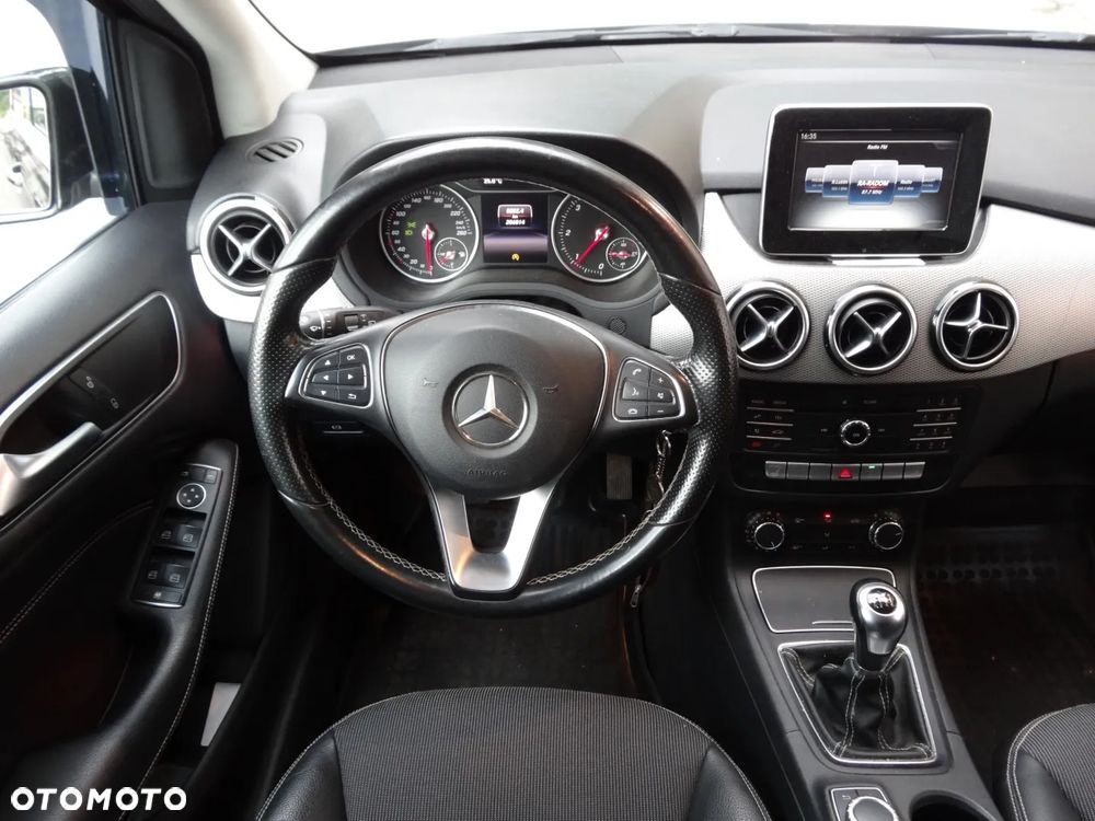 Mercedes-Benz Klasa B 180 CDI BlueEFFICIENCY Edition - 18
