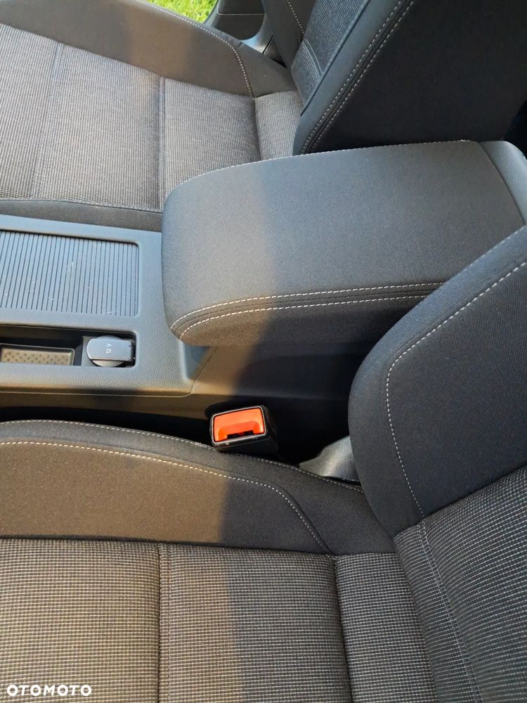 Volkswagen Passat 2.0 TDI BMT Comfortline DSG - 25