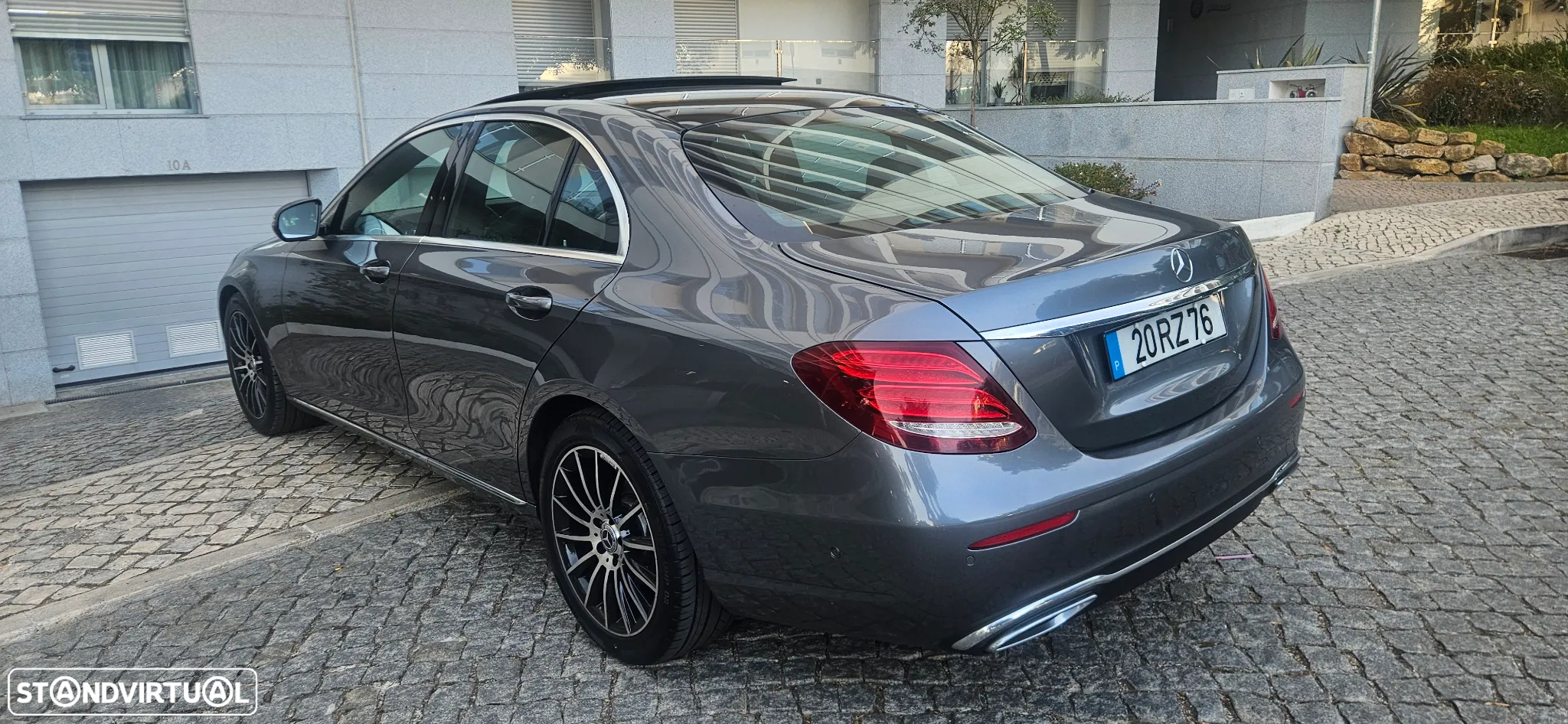 Mercedes-Benz E 220 d Avantgarde - 12