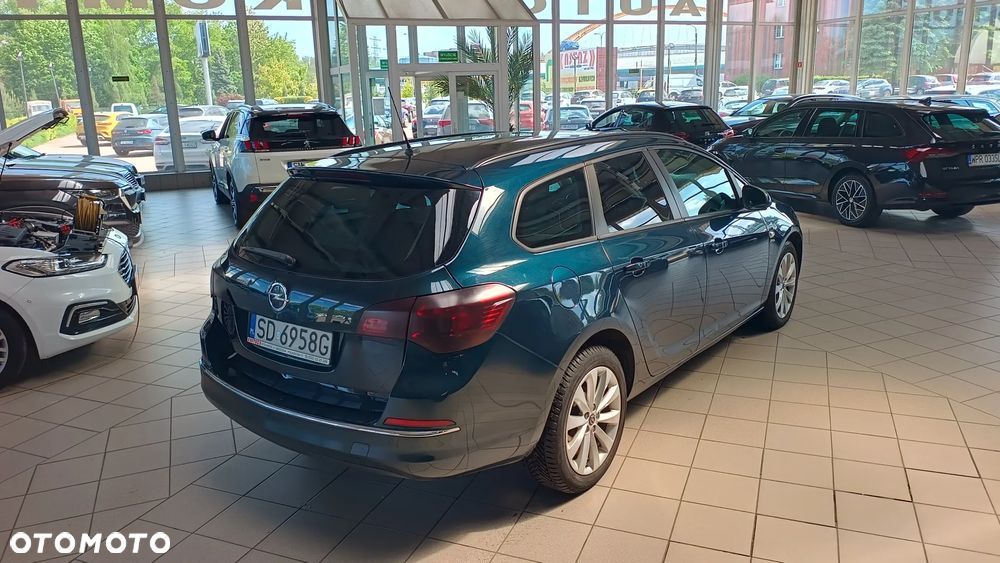 Opel Astra 1.4 T Cosmo - 16