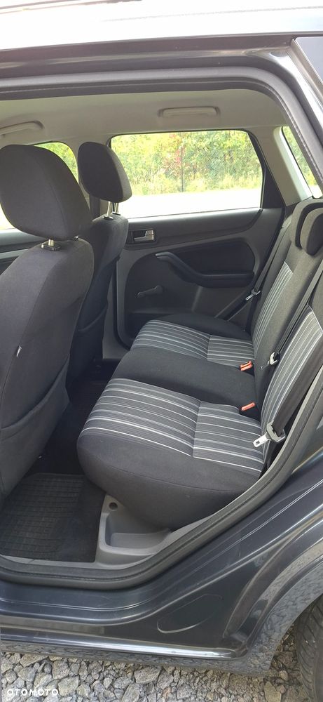 Ford Focus - 7