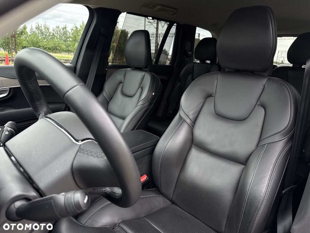Volvo XC 90 B5 D AWD Plus Dark - 13