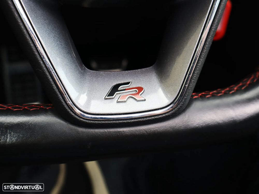 SEAT Leon SC 2.0 TDI DPF S&S DSG FR - 12