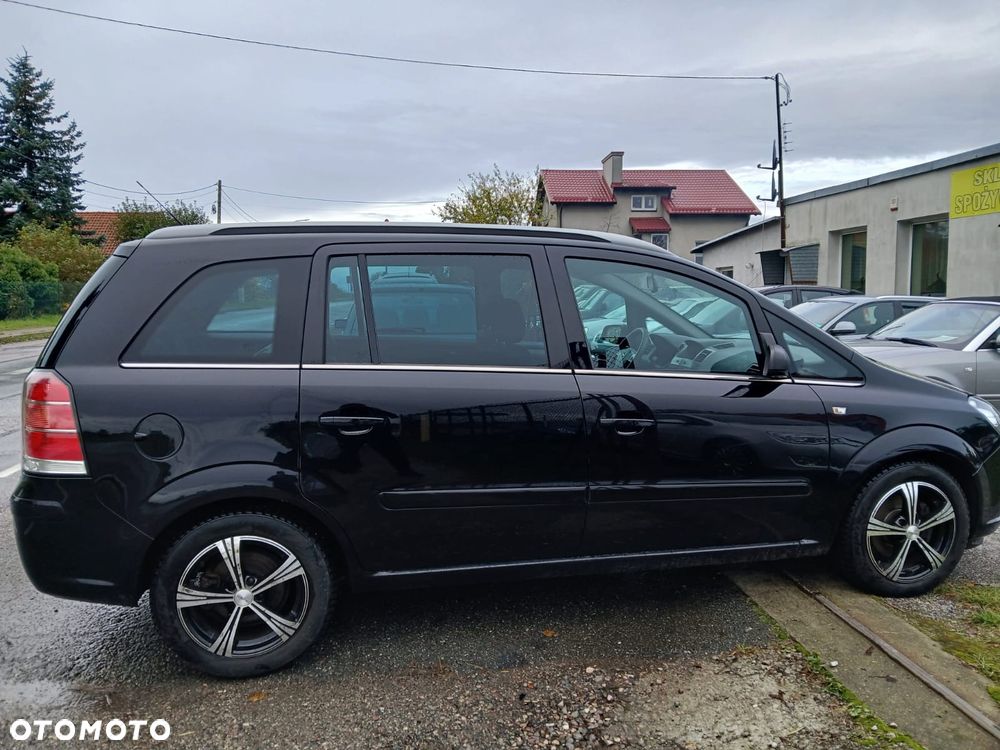Opel Zafira 1.8 - 4