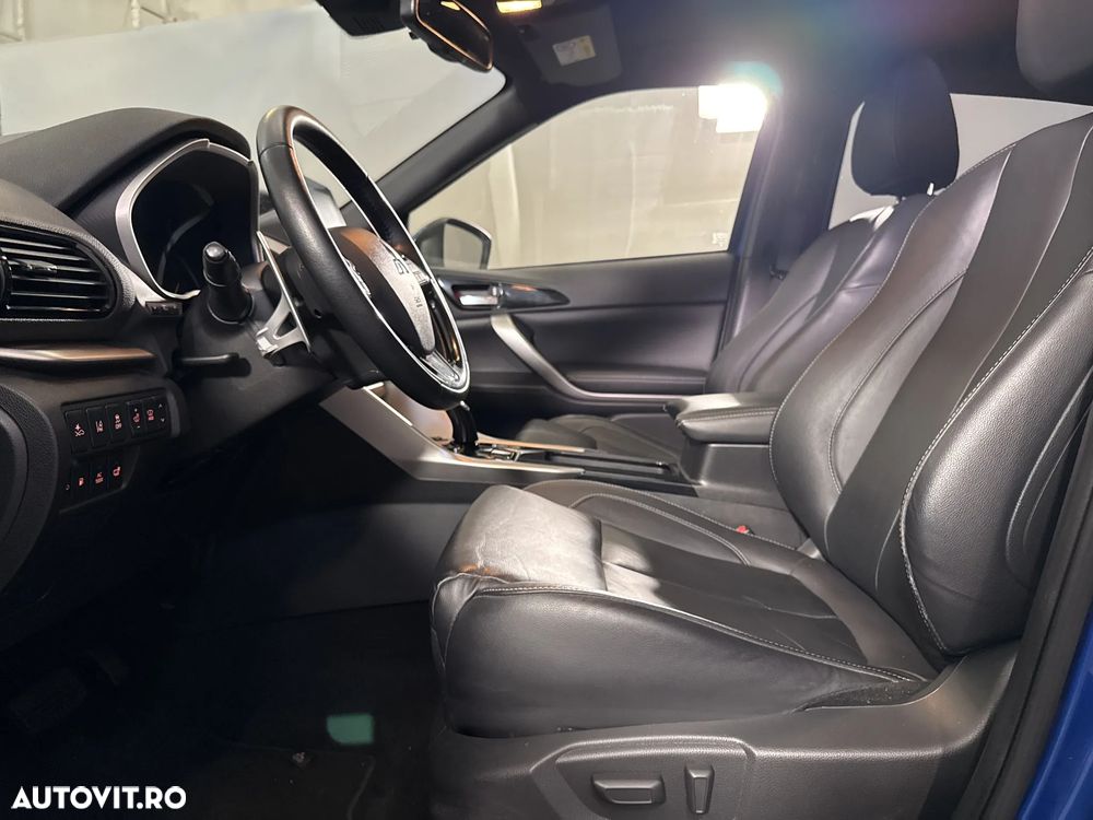 Mitsubishi Eclipse-Cross - 25