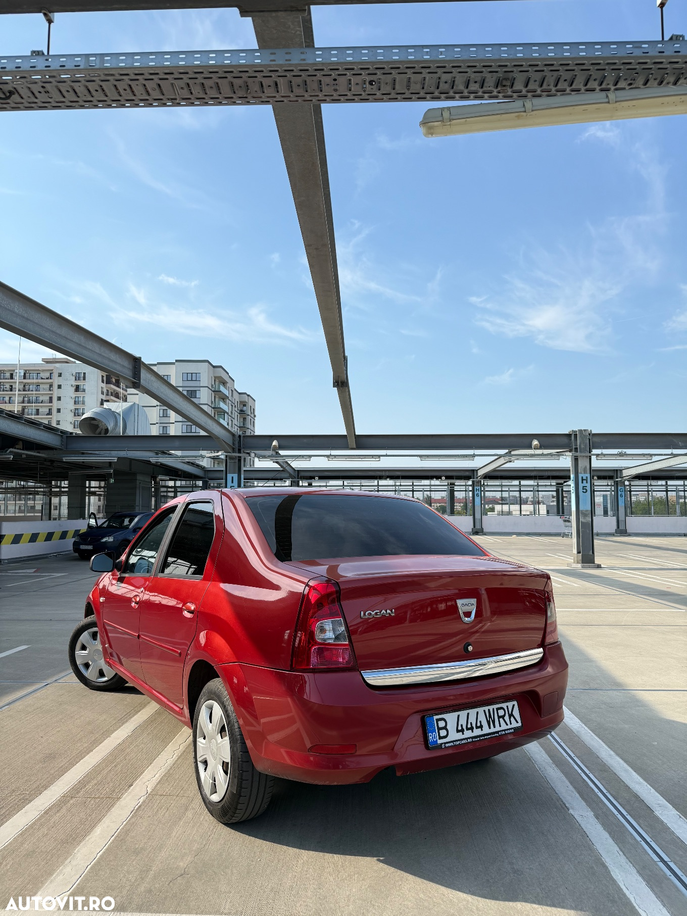 Dacia Logan 1.2 16V GPL Laureate - 3