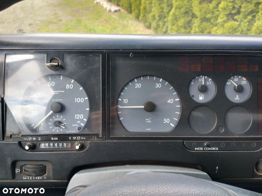 Mercedes-Benz Vario 612 - 28