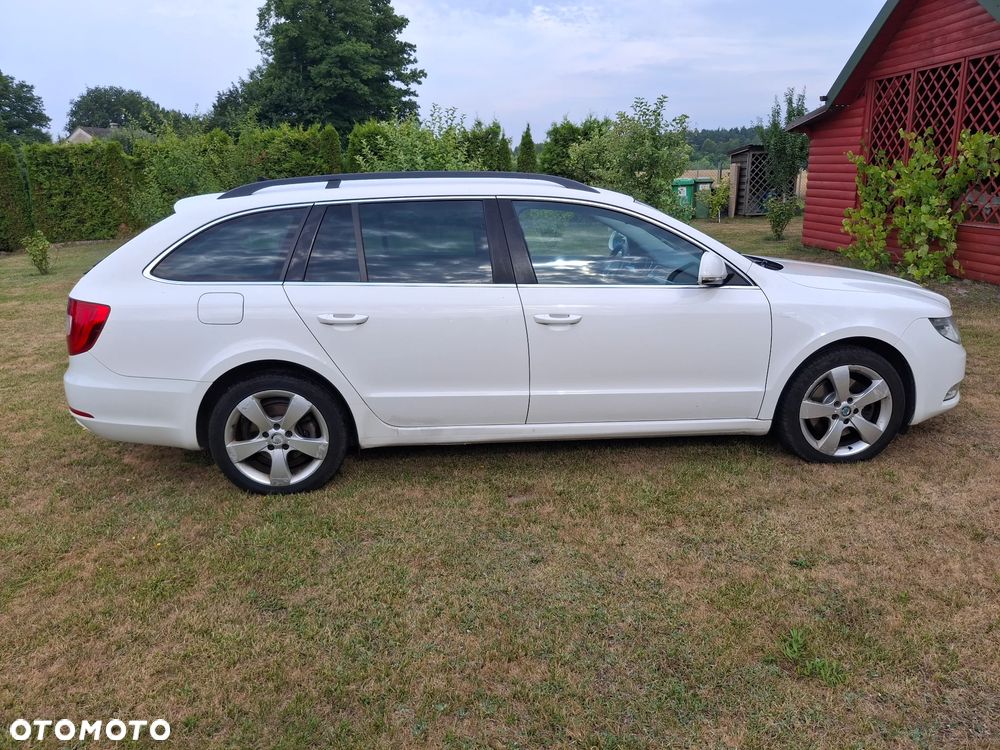 Skoda Superb 1.8 TSI Ambition DSG - 1