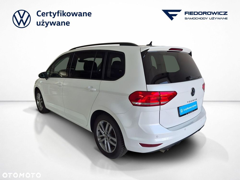 Volkswagen Touran 2.0 TDI BMT Comfortline DSG - 4
