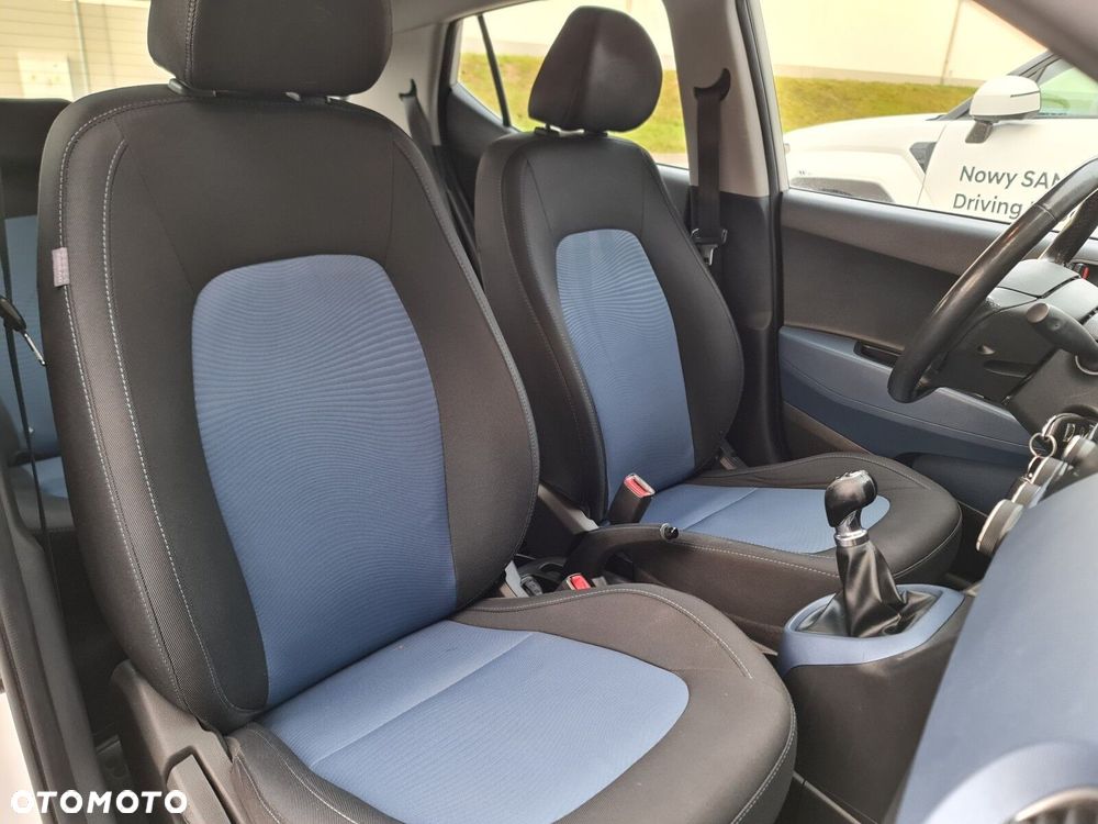 Hyundai i10 1.2 Premium - 23