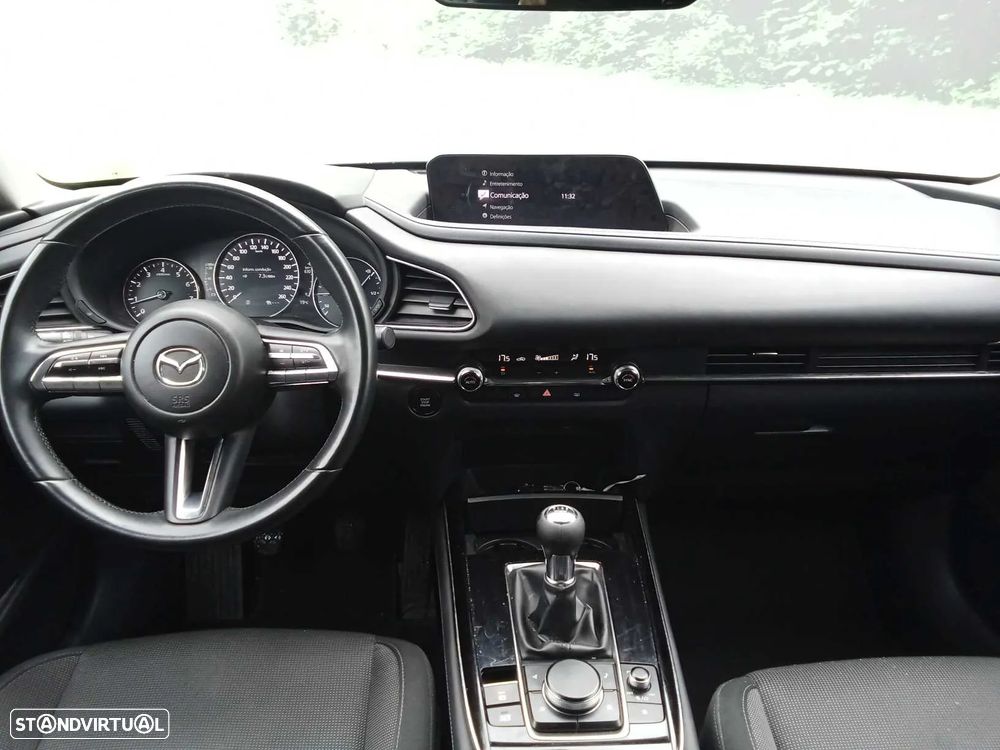 Mazda CX-30 2.0 Sky-G Evolve i-Active - 12