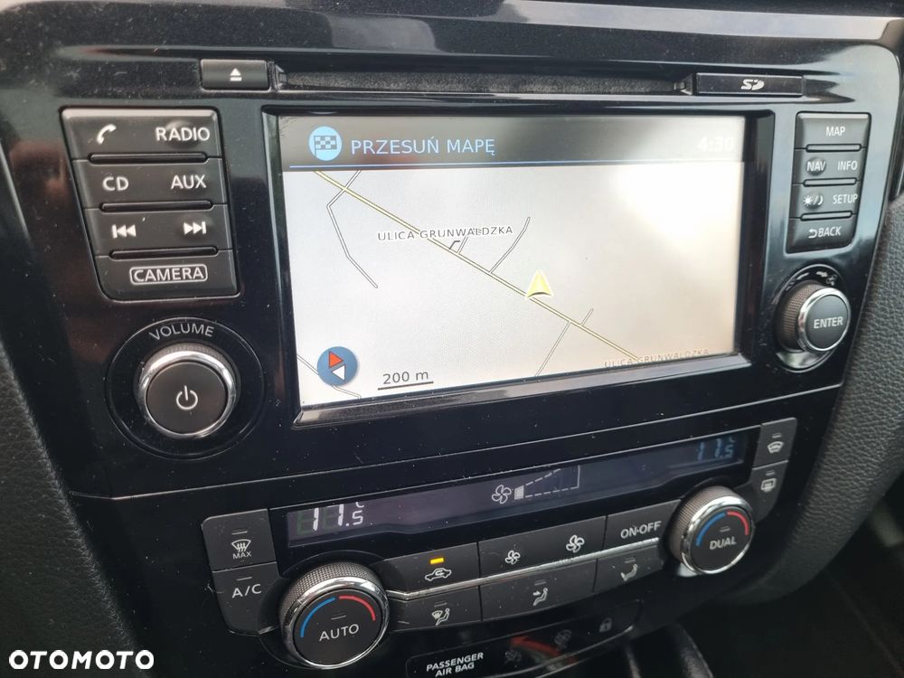 Nissan Qashqai 1.6 DCi Tekna - 19